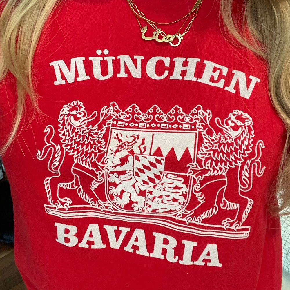 Red baby tee